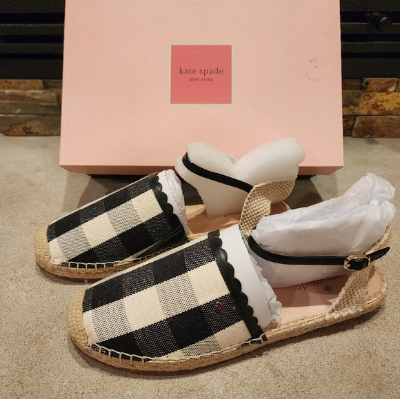 Kate Spade Bonnie Sandals - Picture 2 of 6